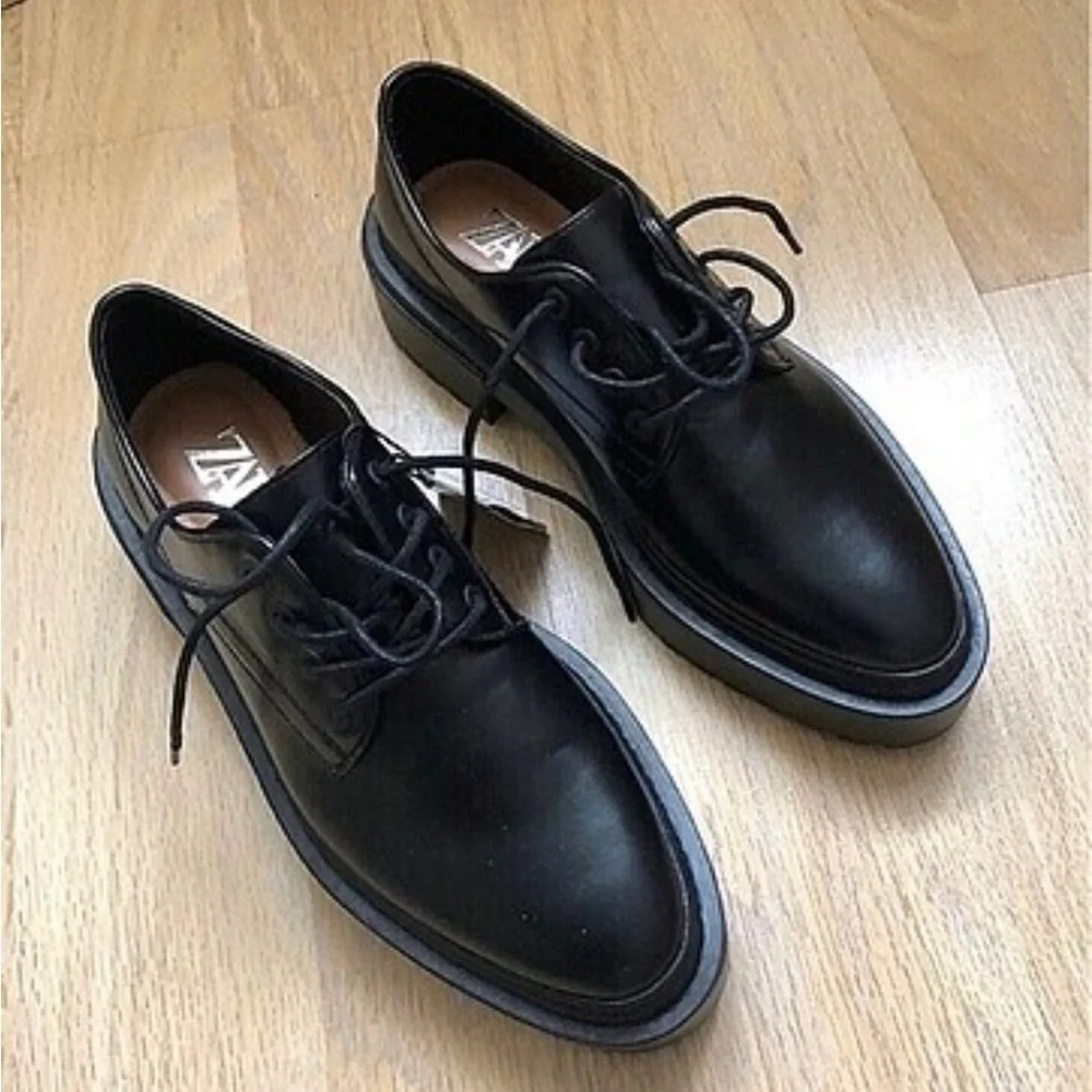 Zara Men's Black Leather Derbys